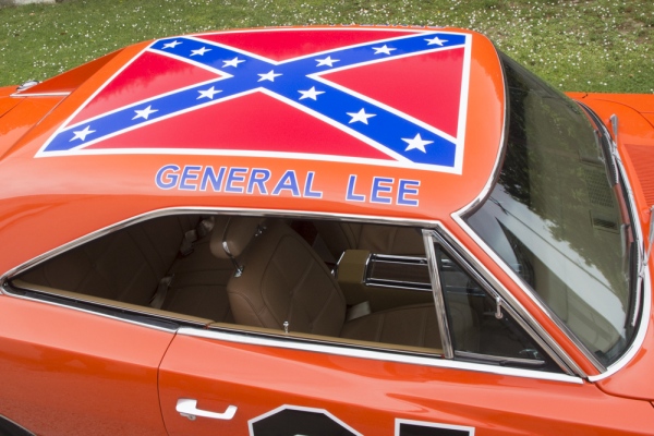general-lee-dodge-charger-07